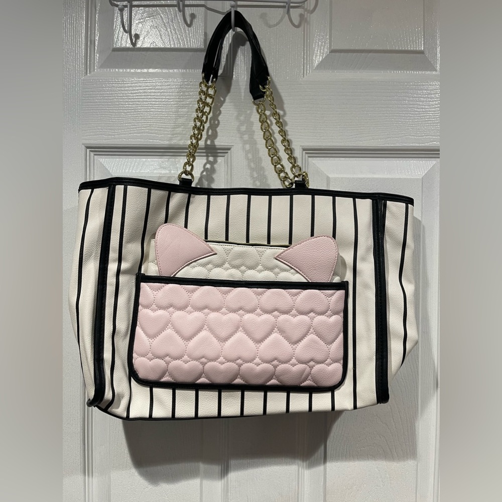 Luv Betsey by Betsey Johnson Stripe Tote Handbag Black White Pink with Cat Pouch